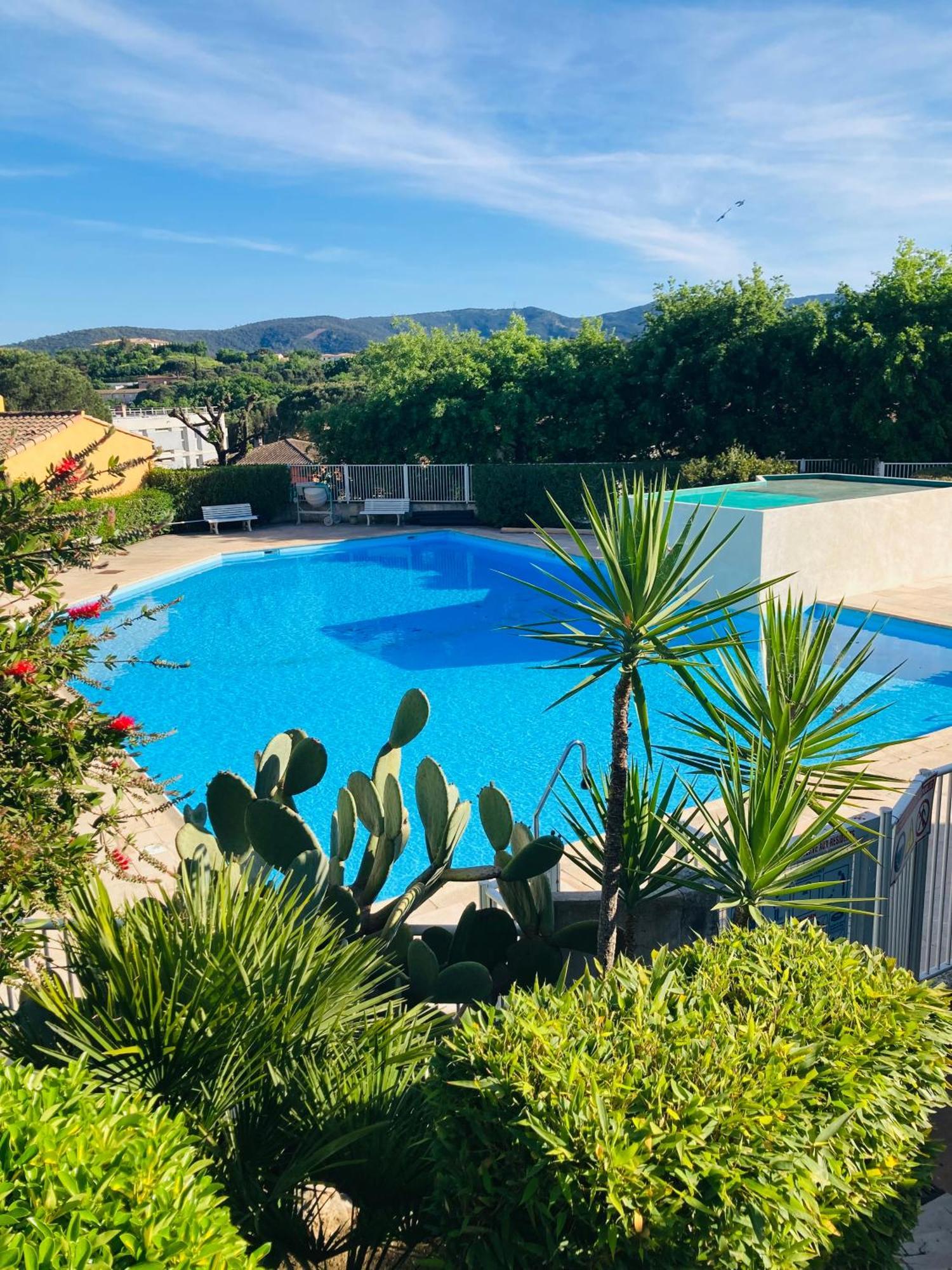 Vila Mazet Renove Golfe De St Tropez Cogolin Exteriér fotografie